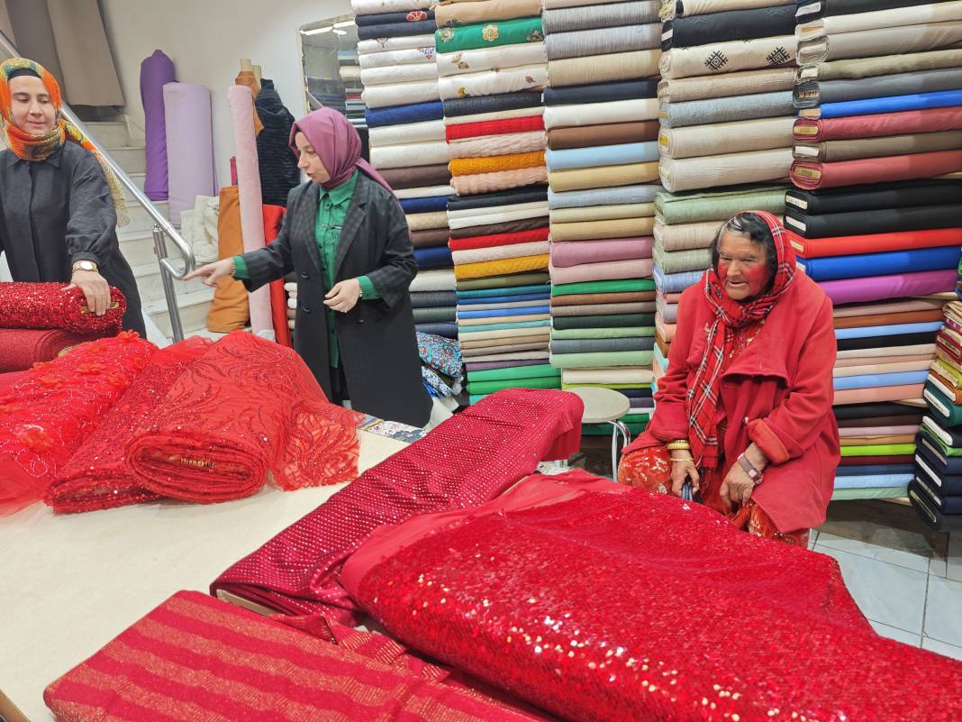 Kırmızı bir hayatın ünlü kahramanına Konya’da yüz güldüren dokunuş 10